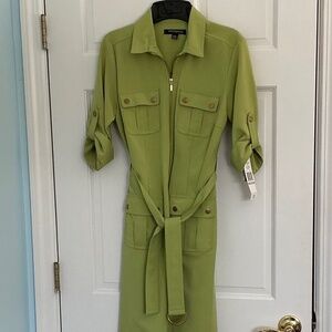 NWT Sharagano Dress, Spring Avocado Green , 6 Petite